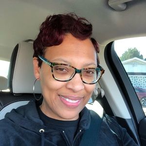 Meet your Posher, Chiquita